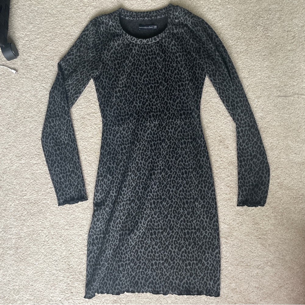 Body con Long Sleeve Dress